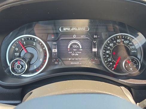 Used 2022 RAM 3500 Big Horn w/ Level C Equiment Group AWD/4WD image 15