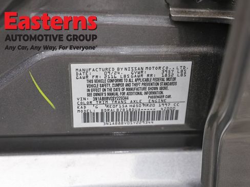 Used 2025 Nissan Sentra S FWD image 34