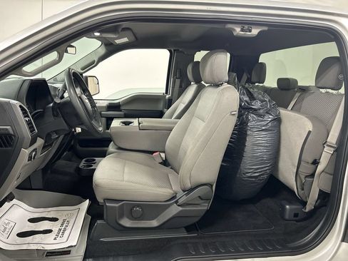 Used 2019 Ford F150 XLT AWD/4WD image 9