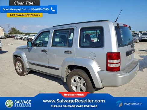 Used 2011 Jeep Liberty Sport image 3