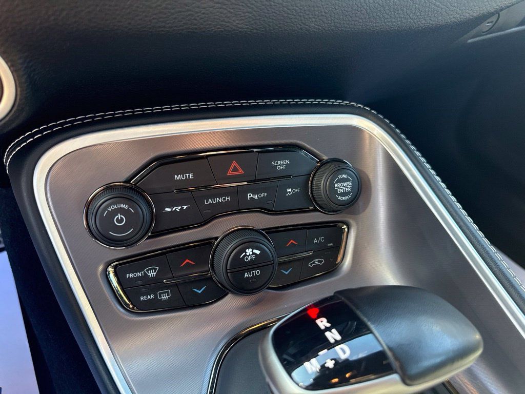 Used 2021 Dodge Challenger SRT Hellcat RWD image 32