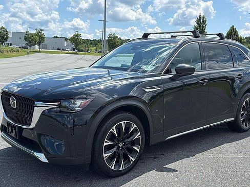 Used 2024 MAZDA CX-90 Plug-In Hybrid w/ Premium Pkg AWD/4WD image 12