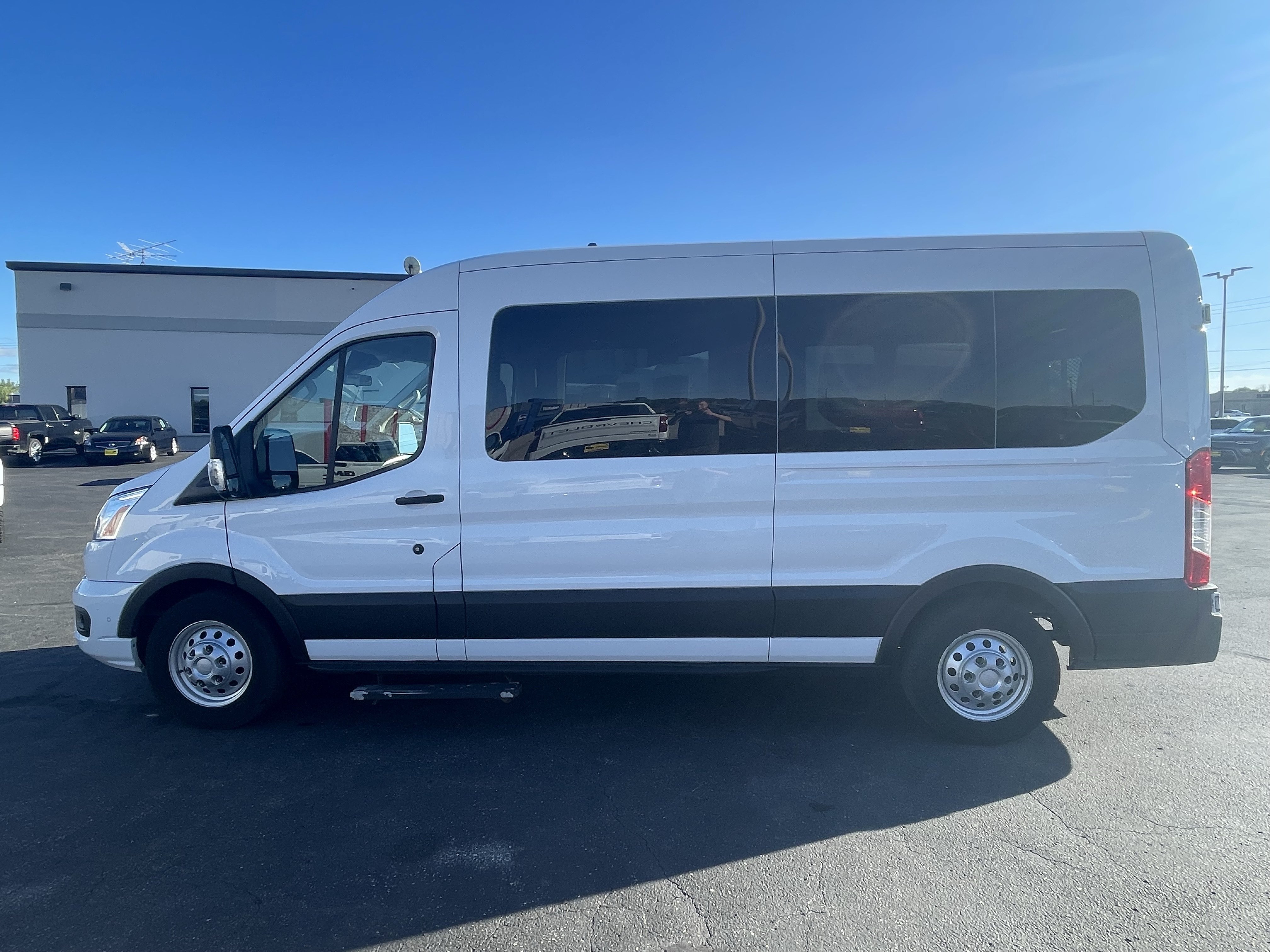 Used 2021 Ford Transit 350 XLT AWD/4WD image 5