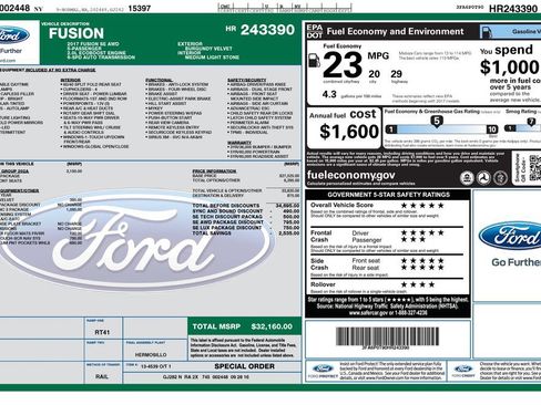 Used 2017 Ford Fusion SE w/ Fusion SE Technology Package AWD/4WD image 34