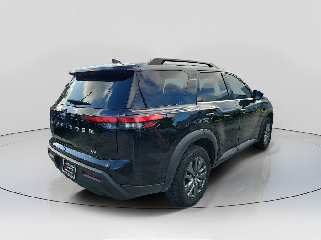 Used 2024 Nissan Pathfinder SV FWD image 7