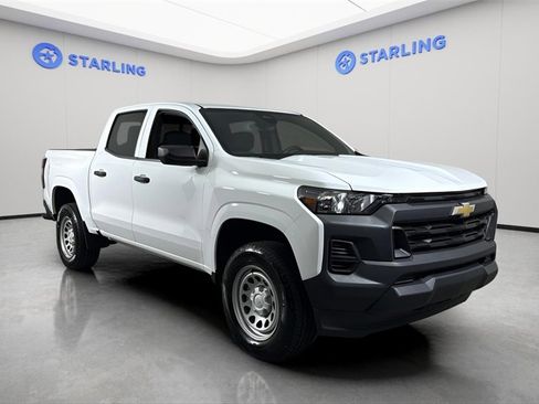 Used 2024 Chevrolet Colorado W/T w/ WT Convenience Package image 13