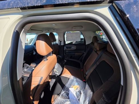 New 2025 Ford Bronco Sport Outer Banks image 10