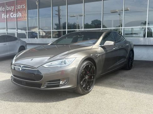 Used 2015 Tesla Model S P85D AWD/4WD image 2