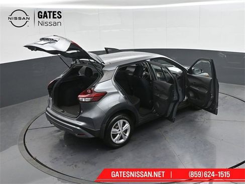 Used 2024 Nissan Kicks S image 51