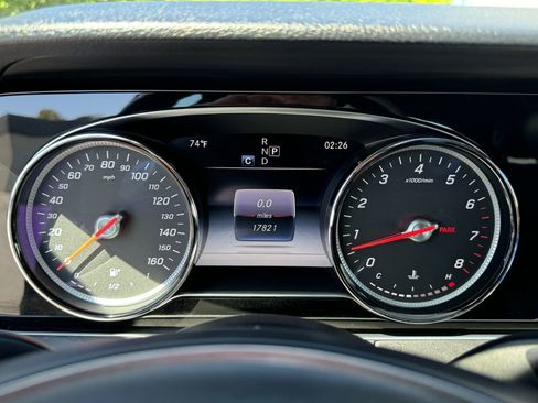 Used 2017 Mercedes-Benz E 300 image 29
