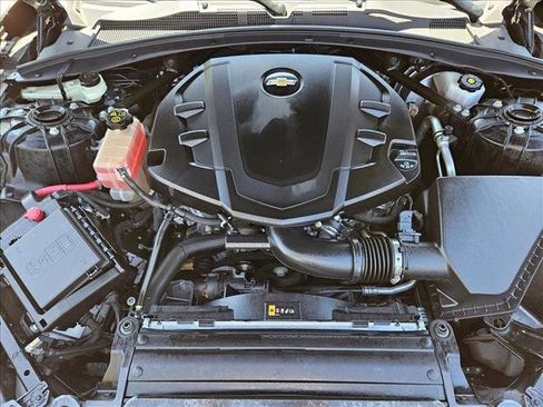 Used 2021 Chevrolet Camaro LT w/ Redline Edition image 20