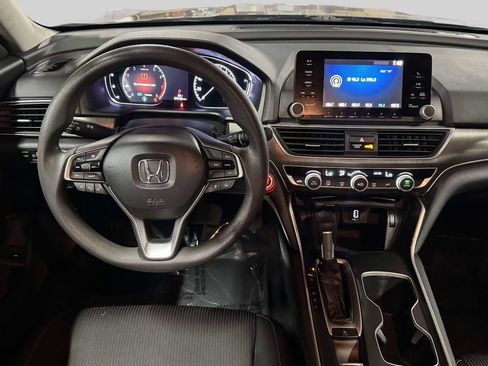 Certified 2019 Honda Accord LX image 23
