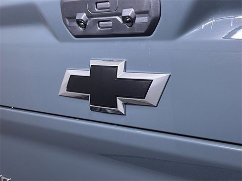 New 2026 Chevrolet Silverado 2500 ZR2 image 31