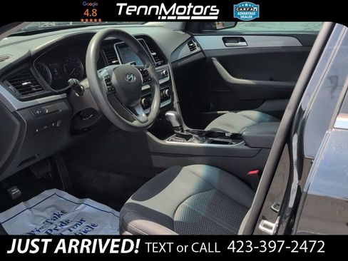 Used 2018 Hyundai Sonata SE FWD image 11