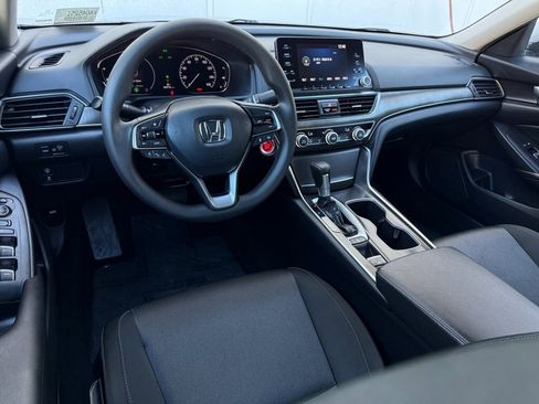 Used 2019 Honda Accord LX image 13