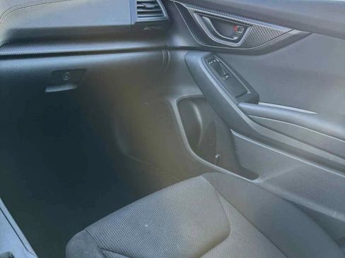 Used 2019 Subaru Impreza 2.0i Premium image 17