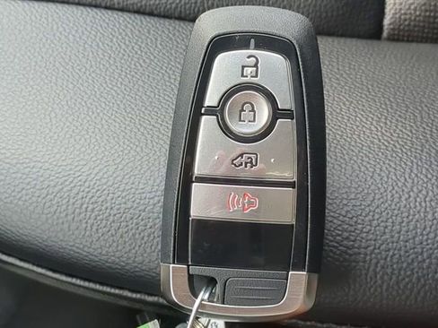 New 2026 Ford Transit 250 148 Medium Roof image 31