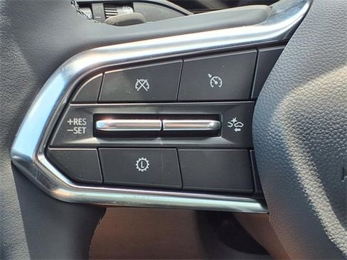 New 2026 Chevrolet Equinox LT w/ Convenience Package II image 14