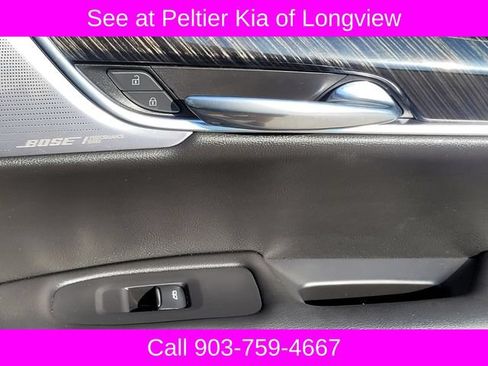 Used 2023 Cadillac XT6 Premium Luxury AWD/4WD image 12