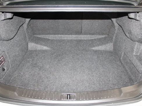 Used 2016 Chevrolet Malibu LTZ image 23