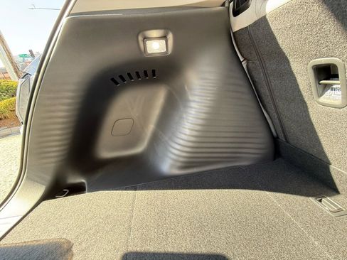 New 2026 Honda HR-V LX image 33