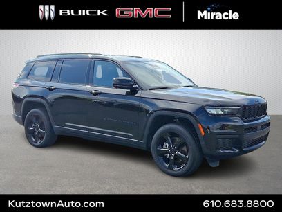 Used 2023 Jeep Grand Cherokee L Laredo