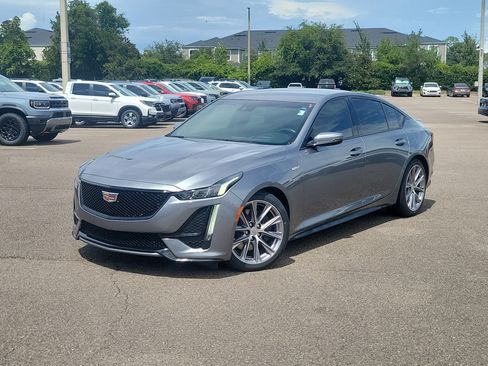 Used 2020 Cadillac CT5 V w/ Premium Package RWD image 1
