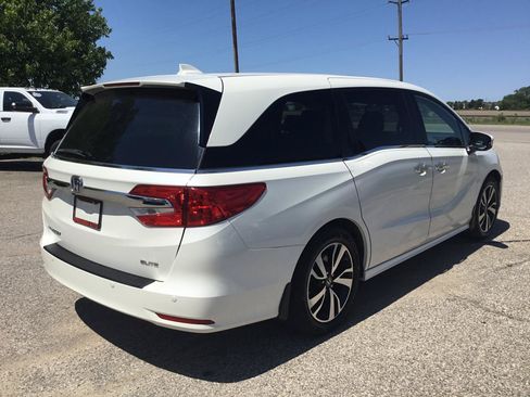 Used 2019 Honda Odyssey Elite image 6