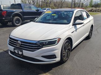 Used 2019 Volkswagen Jetta SEL Premium FWD video 1