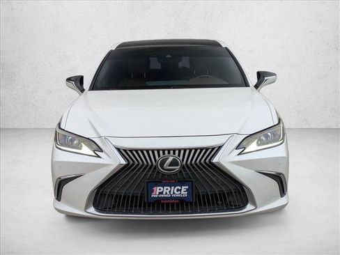 Used 2019 Lexus ES 350 w/ Premium Package image 2