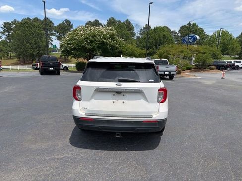 Used 2023 Ford Explorer XLT RWD image 14