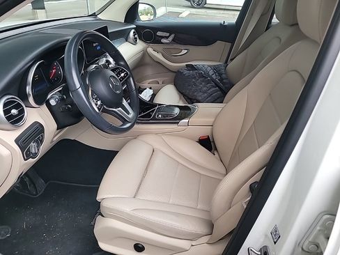 Certified 2022 Mercedes-Benz GLC 300 image 5