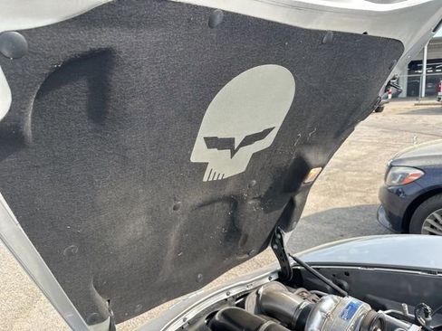 Used 2005 Chevrolet Corvette Coupe w/ Preferred Equipment Group image 14