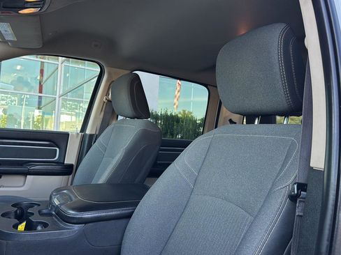 Used 2022 RAM 2500 Big Horn image 24