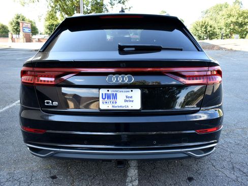 Used 2019 Audi Q8 Prestige w/ Luxury Package image 8