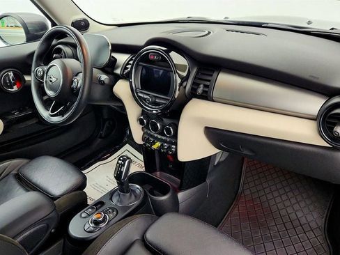 Used 2021 MINI Cooper SE w/ 6.5" Touchscreen Package FWD image 24
