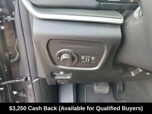 New 2025 Jeep Grand Cherokee Laredo X w/ Luxury Tech Group I RWD image 32
