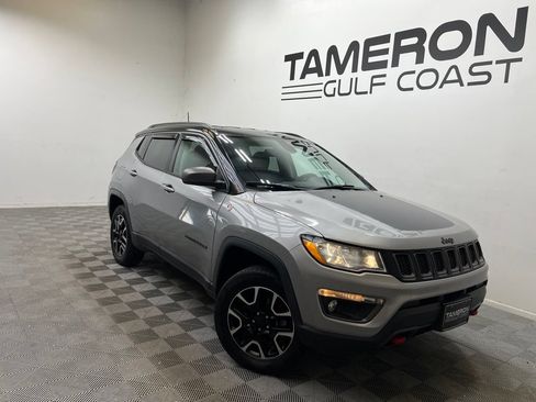 Used 2020 Jeep Compass Trailhawk AWD/4WD image 1
