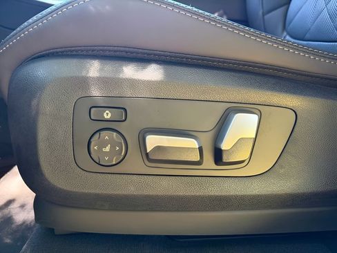 New 2026 BMW X5 xDrive40i AWD/4WD image 13