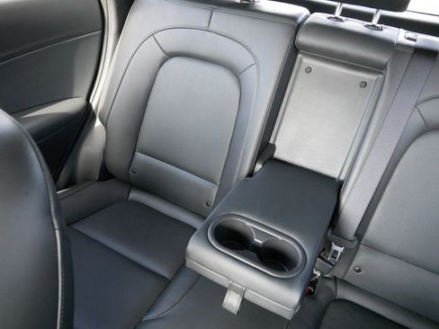 Certified 2023 Hyundai Kona Limited image 12