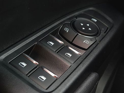 New 2025 Ford Ranger XLT w/ FX4 Off-Road Package image 15