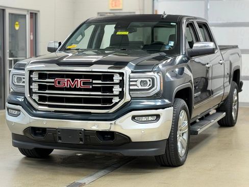 Used 2017 GMC Sierra 1500 SLT AWD/4WD image 3