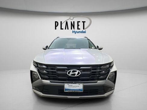 Certified 2025 Hyundai Tucson SEL AWD/4WD image 8