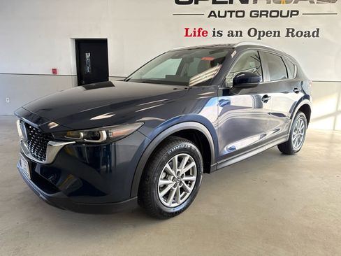 Certified 2023 MAZDA CX-5 AWD 2.5 S w/ Select Package image 3