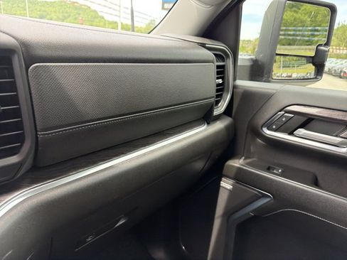 Used 2024 Chevrolet Silverado 2500 LTZ w/ LTZ Plus Package AWD/4WD image 24