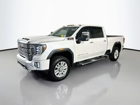 Used 2022 GMC Sierra 2500 Denali AWD/4WD image 3
