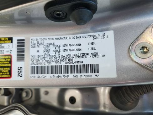 Used 2019 Toyota Tacoma SR5 AWD/4WD image 25