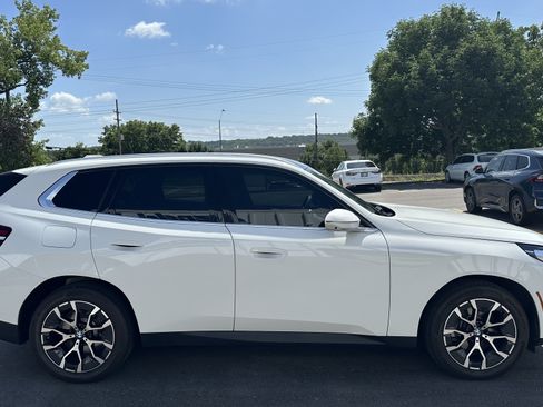 Used 2025 BMW X3 xDrive30i w/ Premium Package AWD/4WD image 11