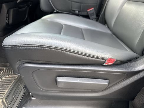 Used 2025 RAM 1500 Tradesman AWD/4WD image 22