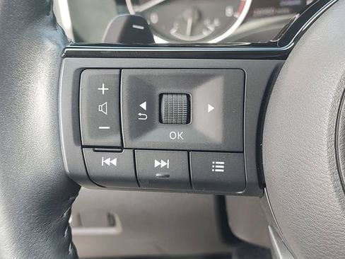 Used 2022 Nissan Rogue SL FWD image 20